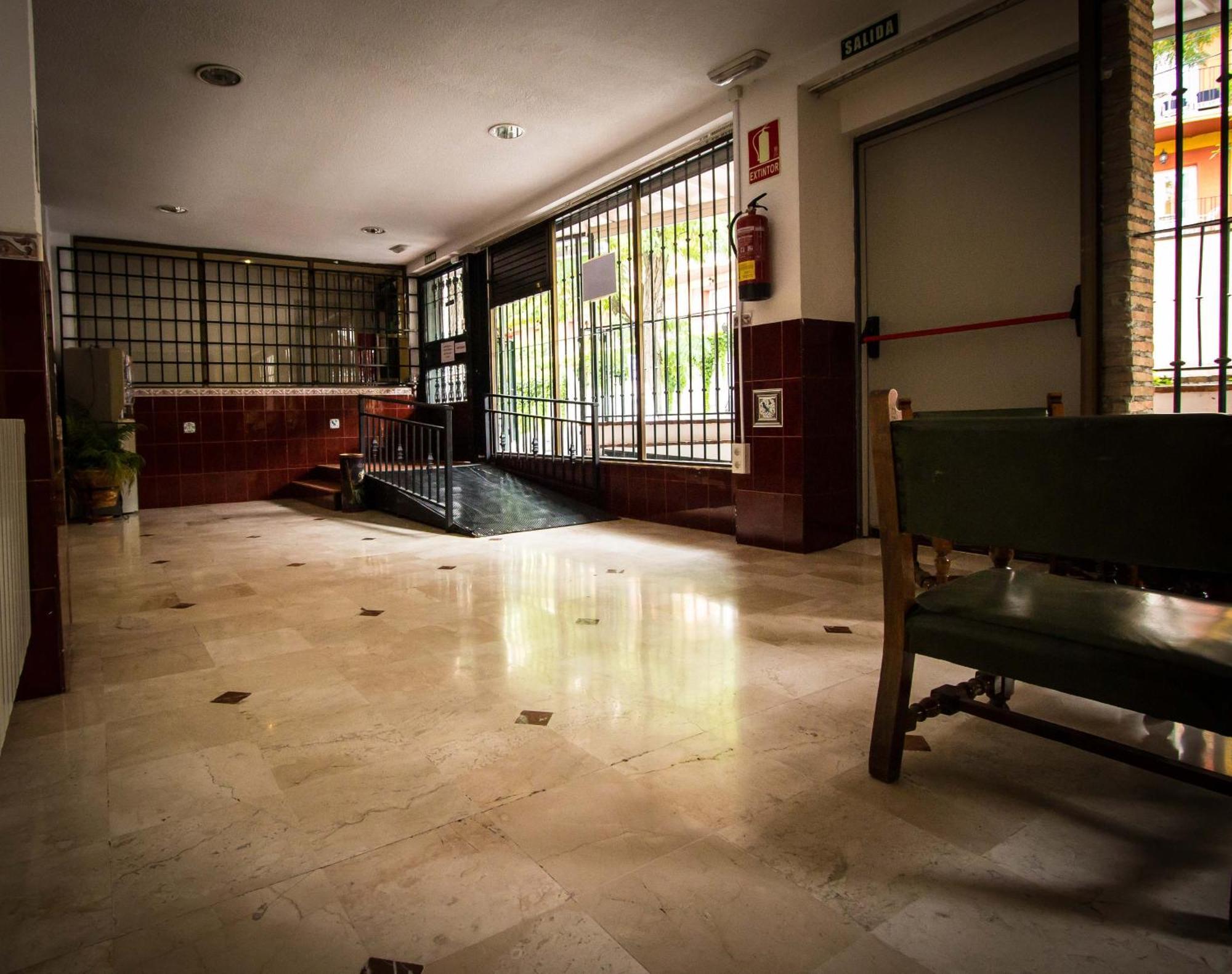 Hostal Bocanegra — Photos 1